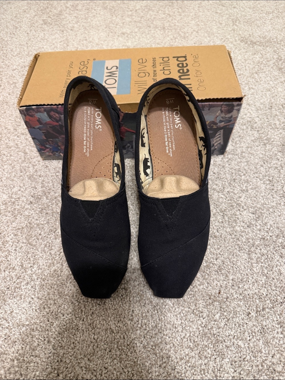 TOMS Black Canvas Classic Slip-On Flats